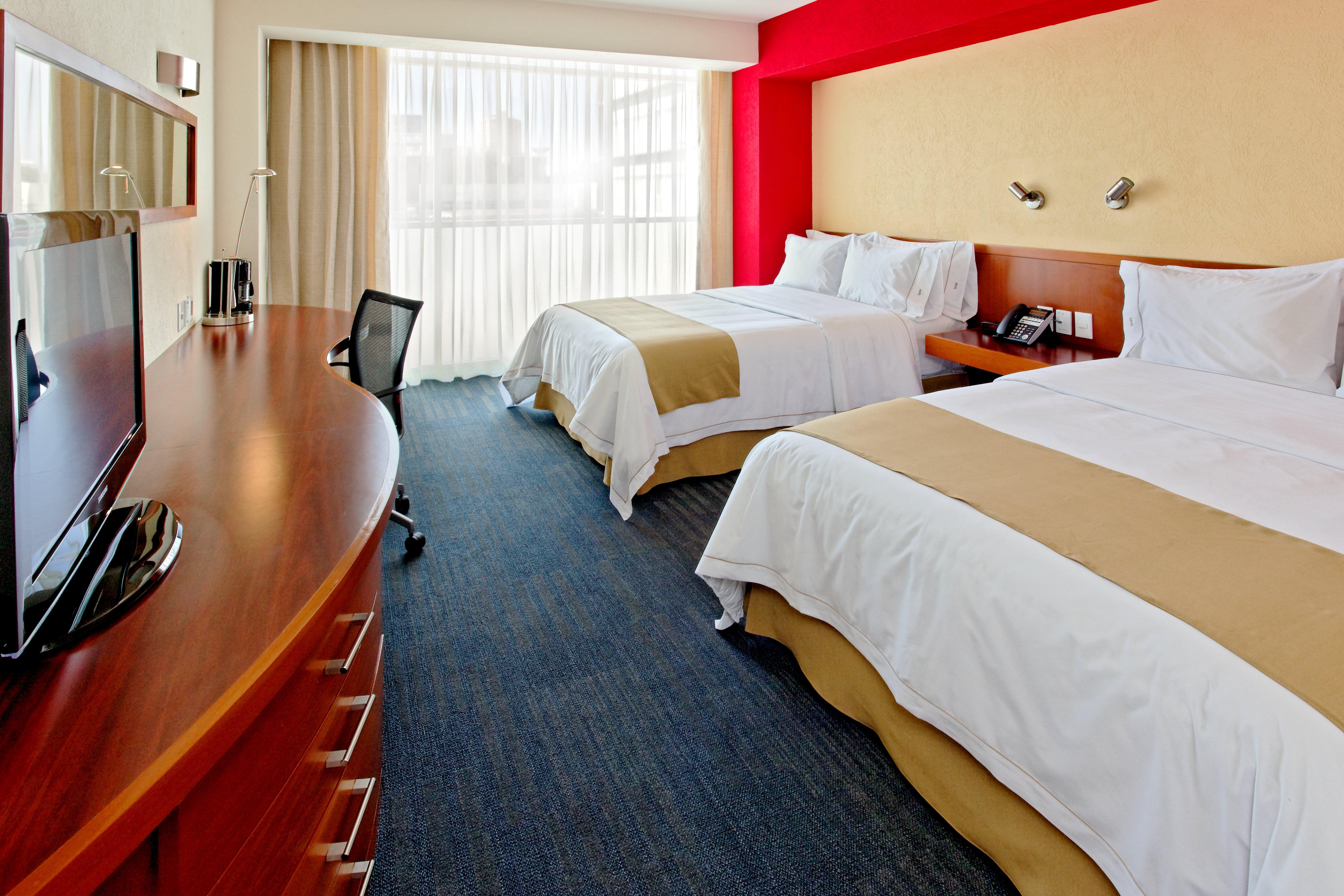 Holiday Inn Express Guadalajara Expo By Ihg Zapopan Exteriör bild